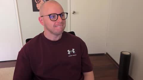 Stand Lee online show from 10/14/25, 06:03