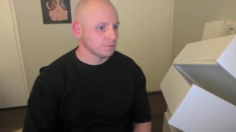 Snapshot of hardon911 chatting on 03/25/26, 07:36 Stand Lee online show from 03/25/26, 07:36