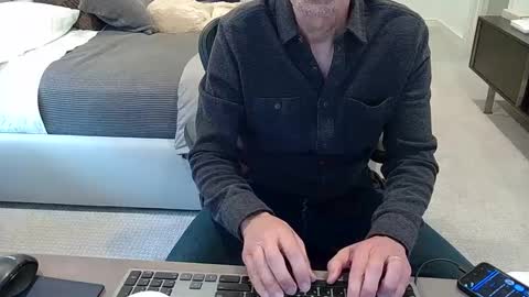 Snapshot of hardonshowoff chatting on 02/10/25, 08:42 Straight Exhibitionist All Welcome online show from 02/10/25, 08:42