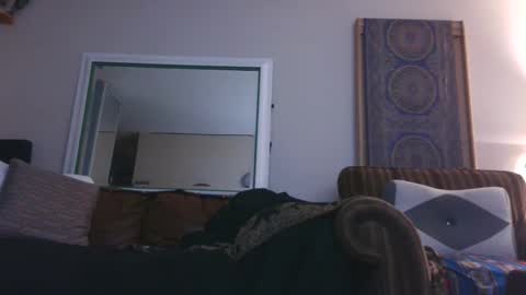 Snapshot of hardontstop chatting on 02/25/25, 11:44 RockSolidStock online show from 02/25/25, 11:44