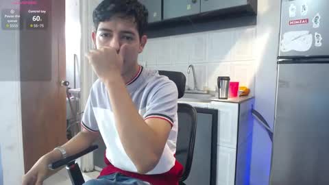 Snapshot of hardsexlove08 chatting on 01/16/26, 07:51 Andres Dean online show from 01/16/26, 07:51