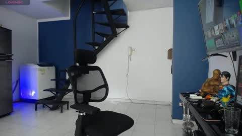 Snapshot of hardsexlove08 chatting on 02/09/26, 08:02 Andres Dean online show from 02/09/26, 08:02