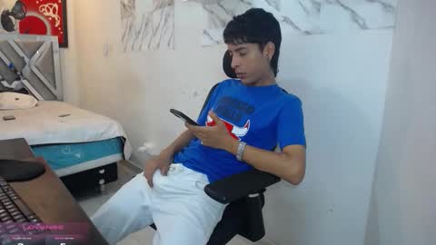 Snapshot of hardsexlove08 chatting on 03/05/26, 03:41 Andres Dean online show from 03/05/26, 03:41