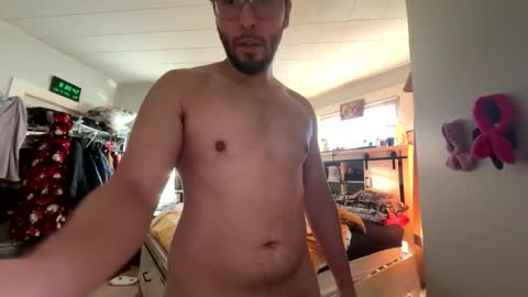 Snapshot of hardstonepounder chatting on 12/05/25, 01:31 SimplyHorny online show from 12/05/25, 01:31