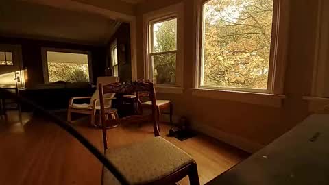 Tom online show from 10/20/25, 11:27
