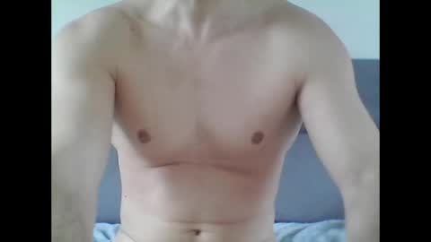 Snapshot of hardwanker75 chatting on 02/20/25, 10:27 hardwanker75 online show from 02/20/25, 10:27