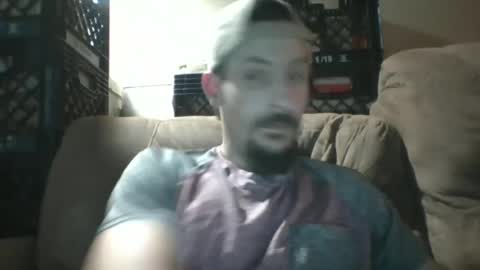 Snapshot of hardwoodqc chatting on 05/13/26, 10:49 hardwoodqc online show from 05/13/26, 10:49