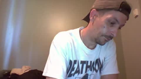 Snapshot of hardwoodqc chatting on 07/06/26, 01:52 hardwoodqc online show from 07/06/26, 01:52