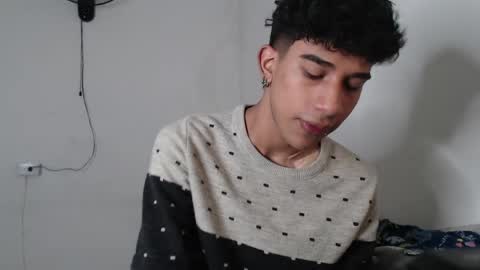 Snapshot of haresandpame_mds chatting on 04/15/26, 06:59 Hares online show from 04/15/26, 06:59