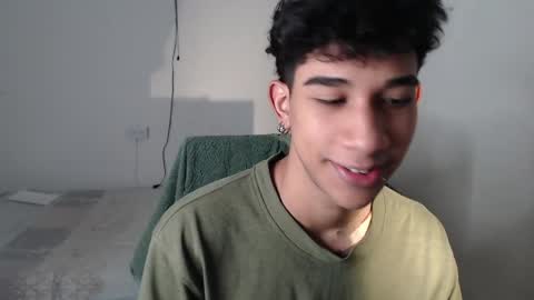 Snapshot of haresandpame_mds chatting on 04/20/26, 12:52 Hares online show from 04/20/26, 12:52