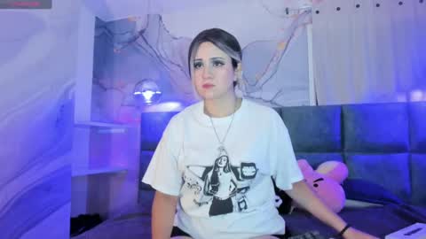 Harimoon online show from 11/17/25, 03:12