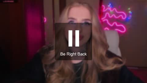 Julia online show from 01/12/25, 06:17