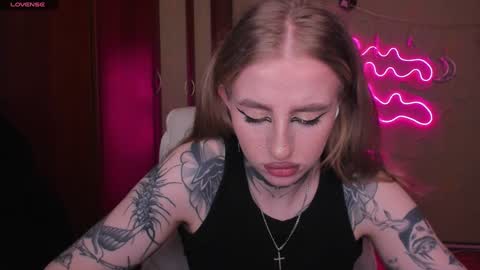 Julia online show from 01/20/25, 05:04