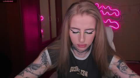 Julia online show from 01/27/25, 05:03