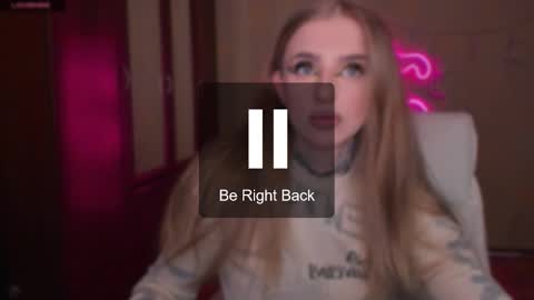 Julia online show from 02/21/25, 05:24