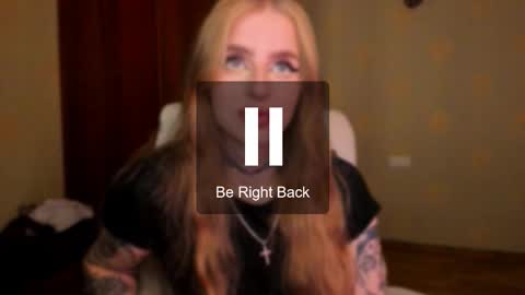 Julia online show from 09/09/25, 05:40