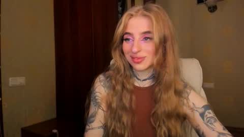 Julia online show from 10/24/25, 05:37