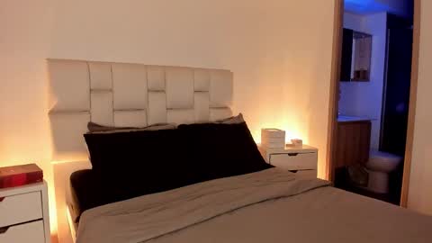     online show from 02/24/26, 11:14