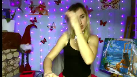 Snapshot of harleymid chatting on 03/08/26, 01:59 Mery online show from 03/08/26, 01:59