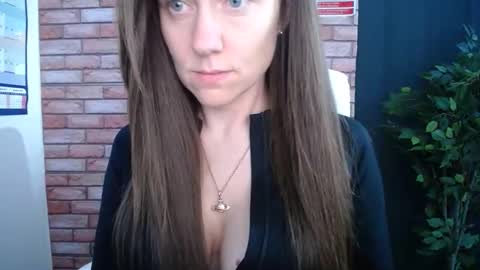 harleyrebz online show from 12/17/25, 09:59