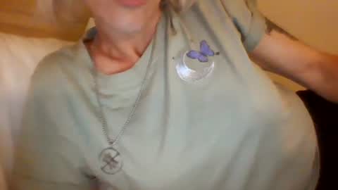 Snapshot of harleywestxox chatting on 07/13/26, 10:18 Harleywest 638 online show from 07/13/26, 10:18