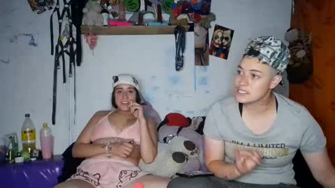 Snapshot of harly_jocker chatting on 02/06/25, 12:33 online show from 02/06/25, 12:33