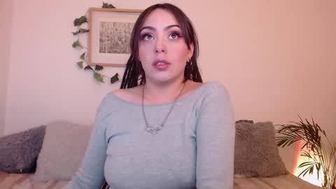 Snapshot of harmonyy01 chatting on 02/17/25, 03:47 Harmony Please help me to reach 100 thumbs up online show from 02/17/25, 03:47