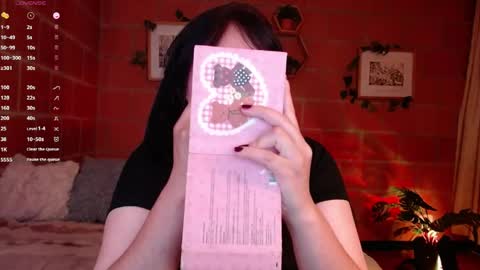 Snapshot of harmonyy01 chatting on 04/14/26, 02:06 Harmony Please help me to reach 100 thumbs up online show from 04/14/26, 02:06