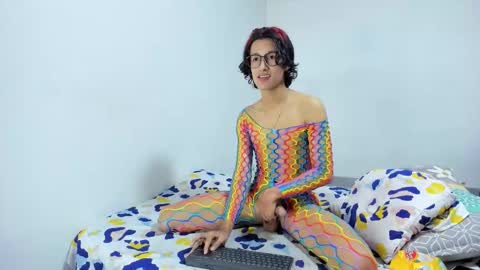 Snapshot of harold_sm chatting on 10/04/25, 06:17 harold sm online show from 10/04/25, 06:17