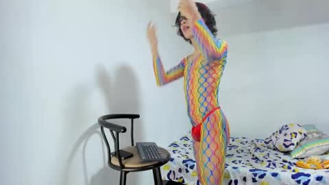 Snapshot of harold_sm chatting on 10/07/25, 10:12 harold sm online show from 10/07/25, 10:12