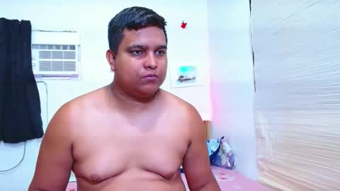 Snapshot of haroldlucky chatting on 10/25/25, 12:51 harold online show from 10/25/25, 12:51