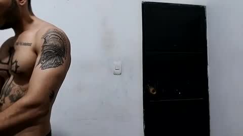 Snapshot of haroldsepulveda chatting on 12/21/24, 03:25 BOY HOT online show from 12/21/24, 03:25