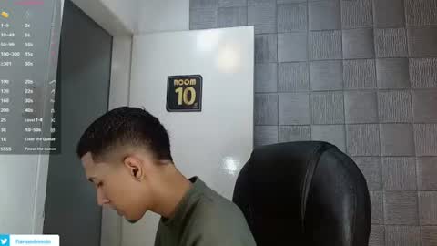 Snapshot of haroldxl chatting on 06/19/26, 01:59 IM HAROLD online show from 06/19/26, 01:59