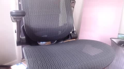 Snapshot of harp3736 chatting on 09/21/25, 04:30 Datswut Shesed online show from 09/21/25, 04:30