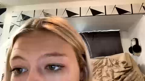 Harper online show from 10/10/25, 06:51