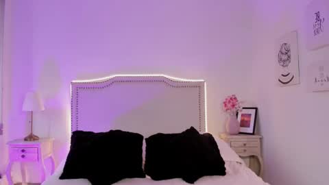 Snapshot of harper_lee__ chatting on 03/17/26, 01:03 Harper online show from 03/17/26, 01:03