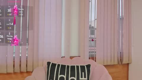 Snapshot of harper_lee__ chatting on 04/20/26, 01:03 Harper online show from 04/20/26, 01:03