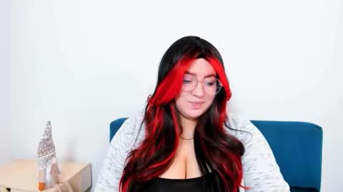 Snapshot of harperpretty chatting on 02/13/26, 07:15 harperpretty online show from 02/13/26, 07:15