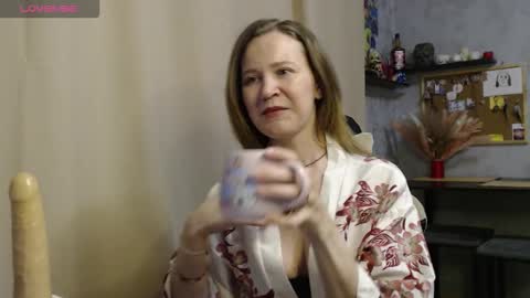 Snapshot of harpersweety chatting on 10/14/25, 11:05 Harper online show from 10/14/25, 11:05