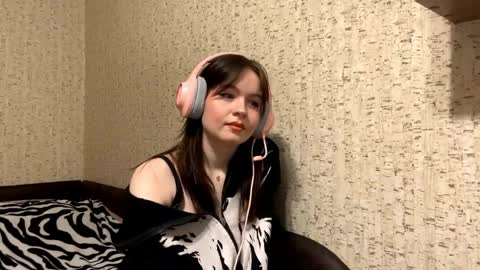 Snapshot of harriettereckart chatting on 04/30/26, 05:41 Mary online show from 04/30/26, 05:41
