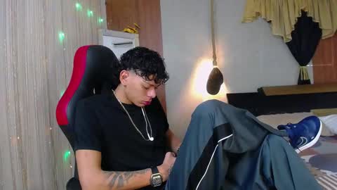 Snapshot of harry_jhonsonn chatting on 03/04/26, 08:04 Harry online show from 03/04/26, 08:04