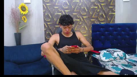 Snapshot of harry_jhonsonn chatting on 03/31/26, 09:04 Harry online show from 03/31/26, 09:04