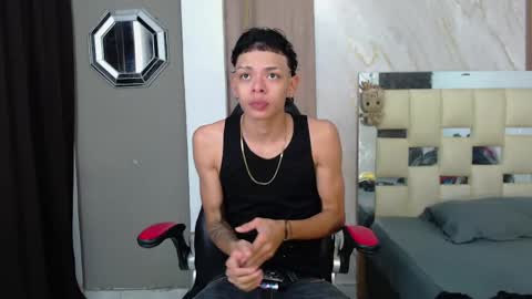 Snapshot of harry_jhonsonn chatting on 05/12/26, 01:58 Harry online show from 05/12/26, 01:58