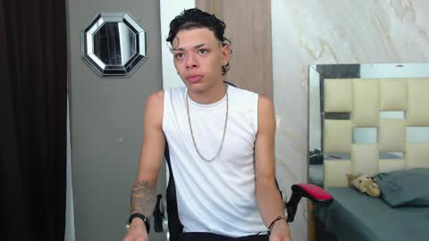 Snapshot of harry_jhonsonn chatting on 05/14/26, 12:50 Harry online show from 05/14/26, 12:50