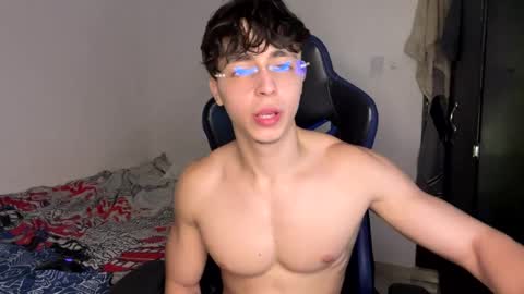 harry_p01 online show from 09/15/25, 03:56