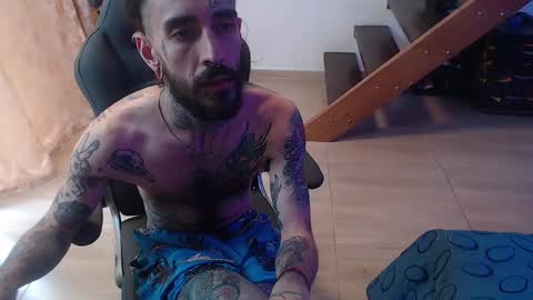 Snapshot of harry_reems_ chatting on 01/12/25, 03:36 OMAR online show from 01/12/25, 03:36