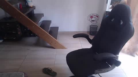 Snapshot of harry_reems_ chatting on 01/14/25, 05:45 OMAR online show from 01/14/25, 05:45