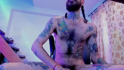 Snapshot of harry_reems_ chatting on 01/26/25, 02:41 OMAR online show from 01/26/25, 02:41