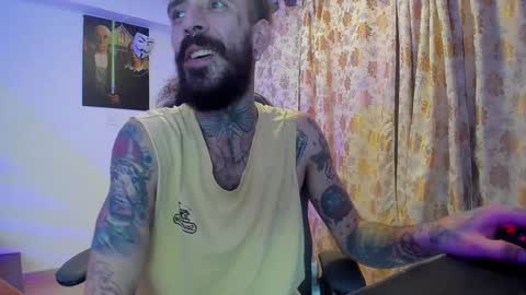 Snapshot of harry_reems_ chatting on 01/28/25, 02:32 OMAR online show from 01/28/25, 02:32