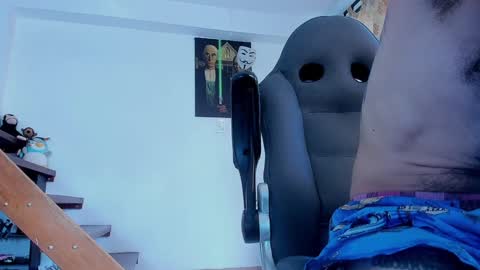 Snapshot of harry_reems_ chatting on 01/29/25, 04:19 OMAR online show from 01/29/25, 04:19